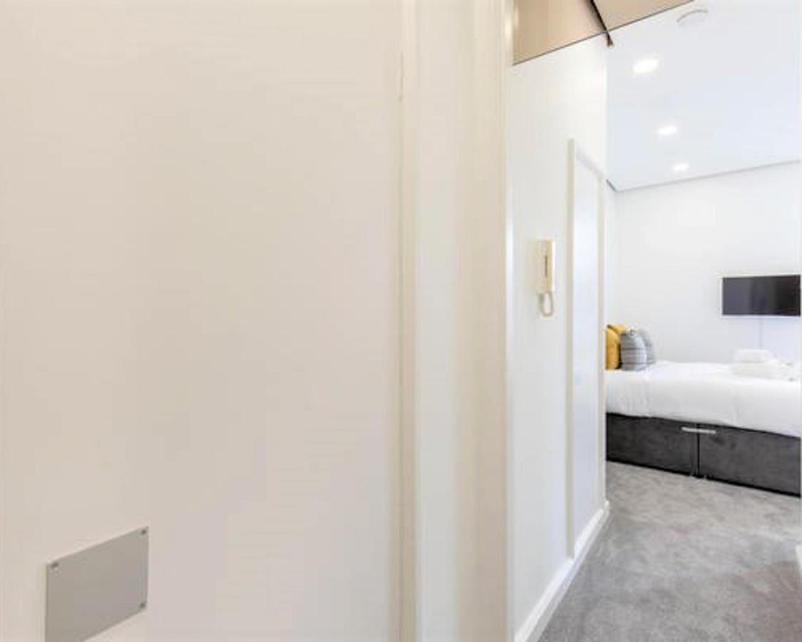 Apartament Gorgeous Studio At The Heart Of Edinburgh Old Town Zewnętrze zdjęcie